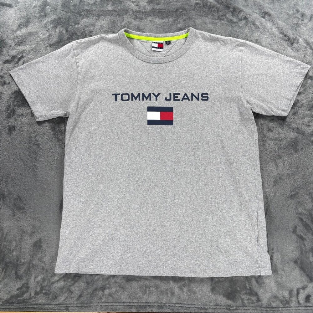 Tommy Jeans T Shirt Men XL Gray Logo Flag Graphic Short Sleeve Vintage Rap